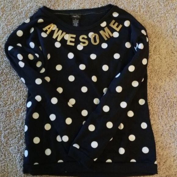 Awesome Sweater Rue21 Sweatshirt Shirt Top Polka Dots Women's Small WOMAN'S - Picture 8 of 11